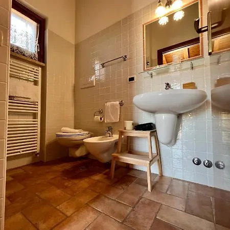 Bed & Breakfast Casale Terre Rosse *