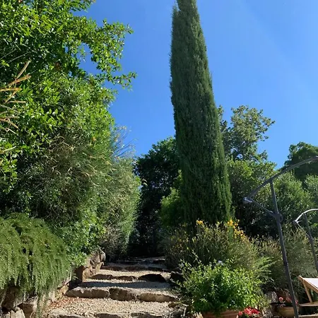 Casale Terre Rosse B&B *