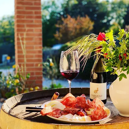 Casale Terre Rosse Сатурния